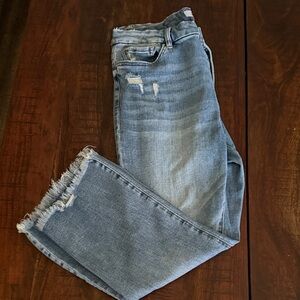 ARULA Faded Blue Frayed Hem Cropped Jeans